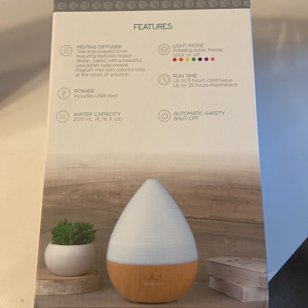 Essential Oil Diffuser - Picture 4 of 4